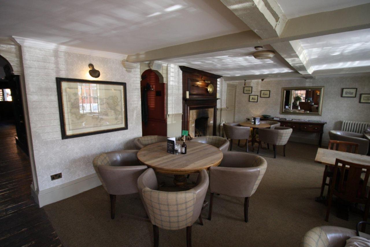 The Angel In Wootton Bassett Hotel Royal Wootton Bassett Luaran gambar