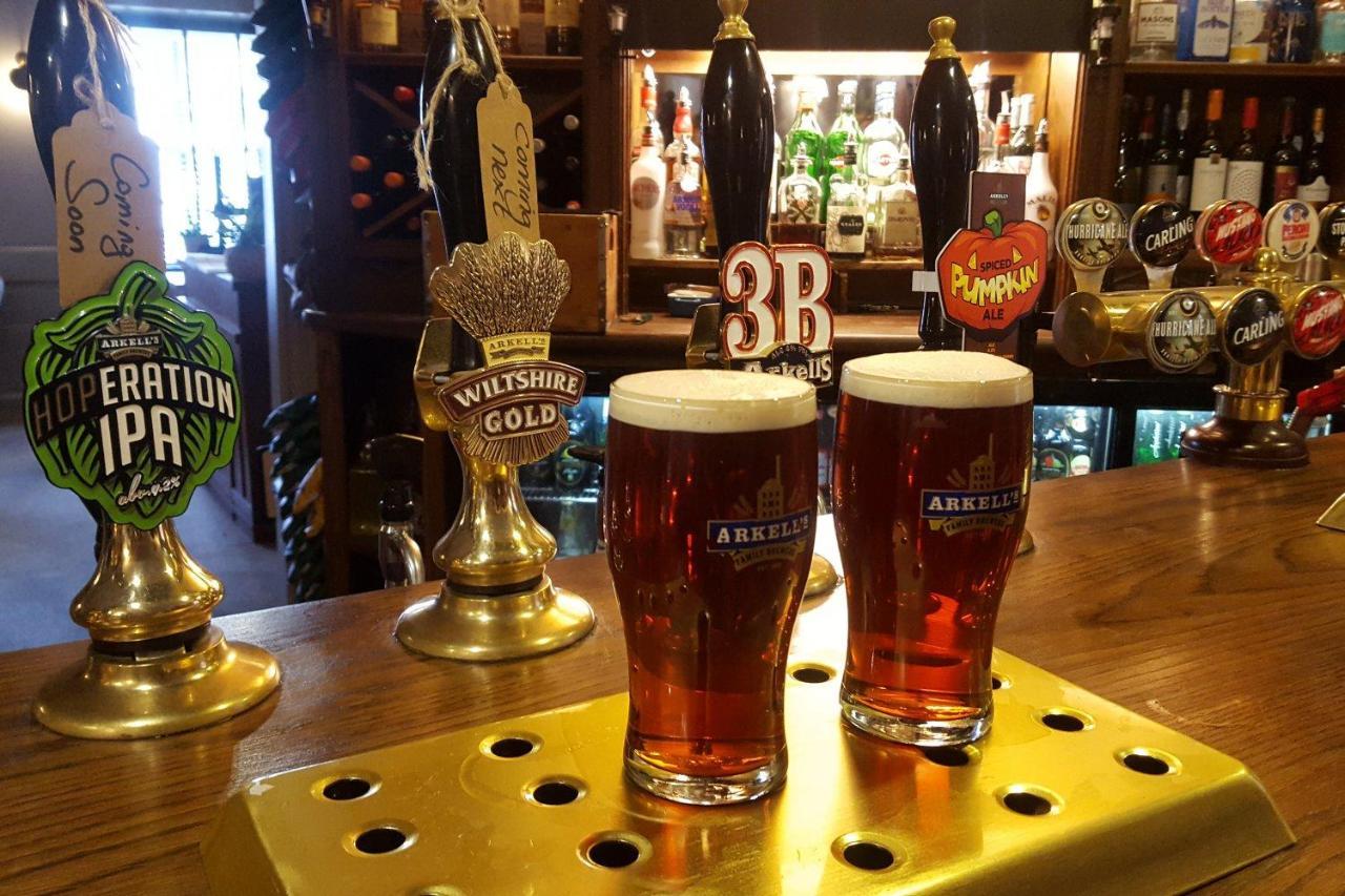 The Angel In Wootton Bassett Hotel Royal Wootton Bassett Luaran gambar